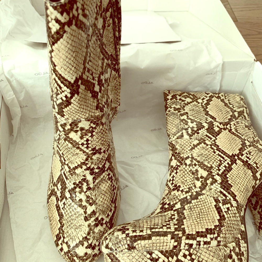 ALDO NWT LACPLESA ANKLE BOOT SNAKE SIZE 10 *New*